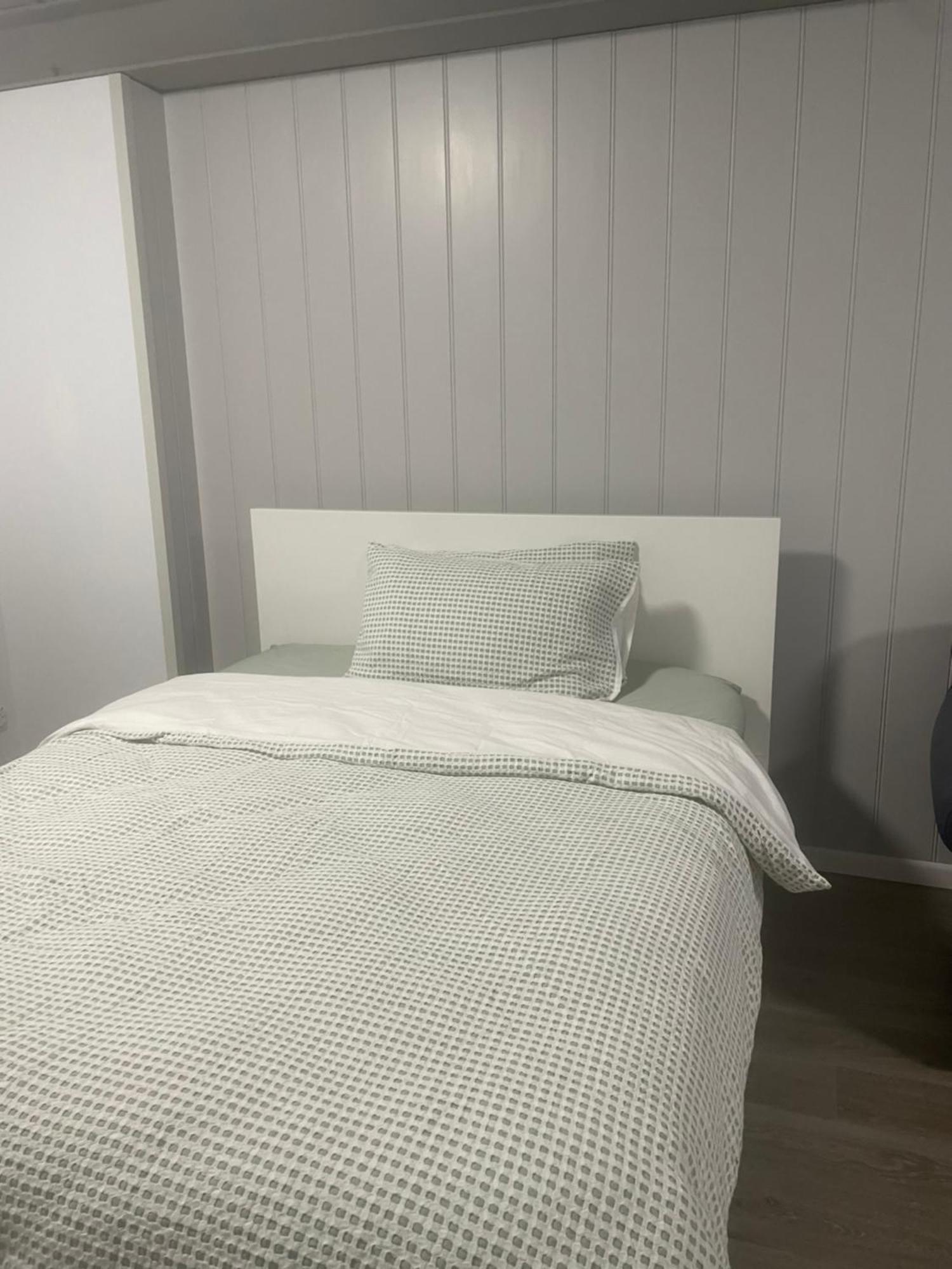 Spacious Studio Unit Rochedale South Eksteriør billede